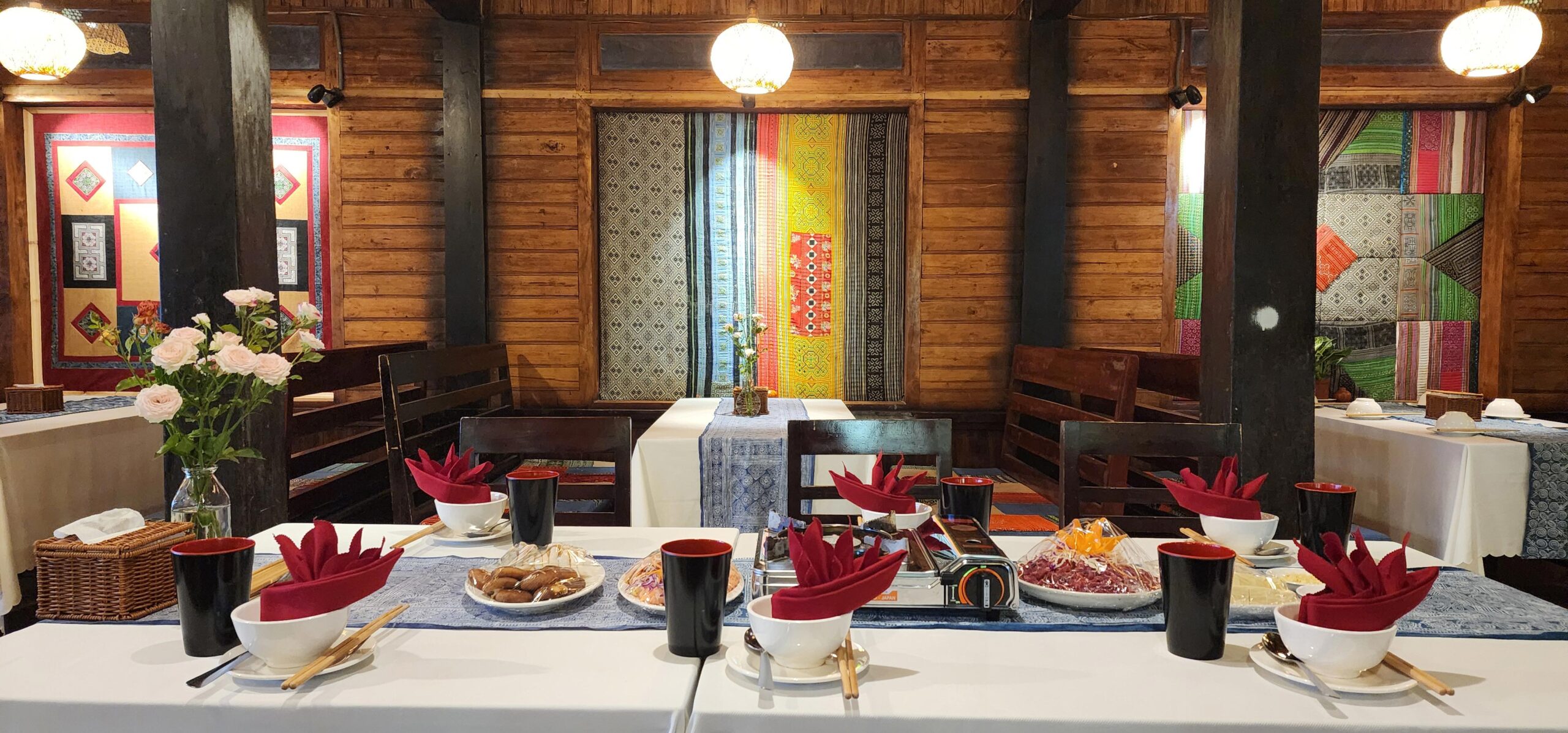 Sapa Rosemary Restaurant setup hot-pot table